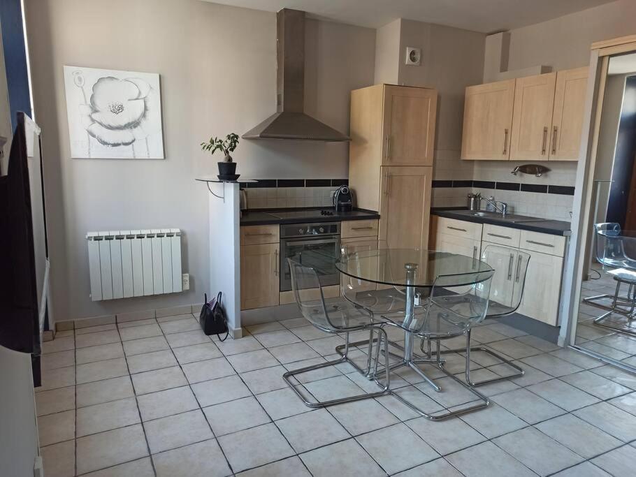 Charmant 2 Pieces, A Deux Pas Du Centre Apartment Menton Exterior photo