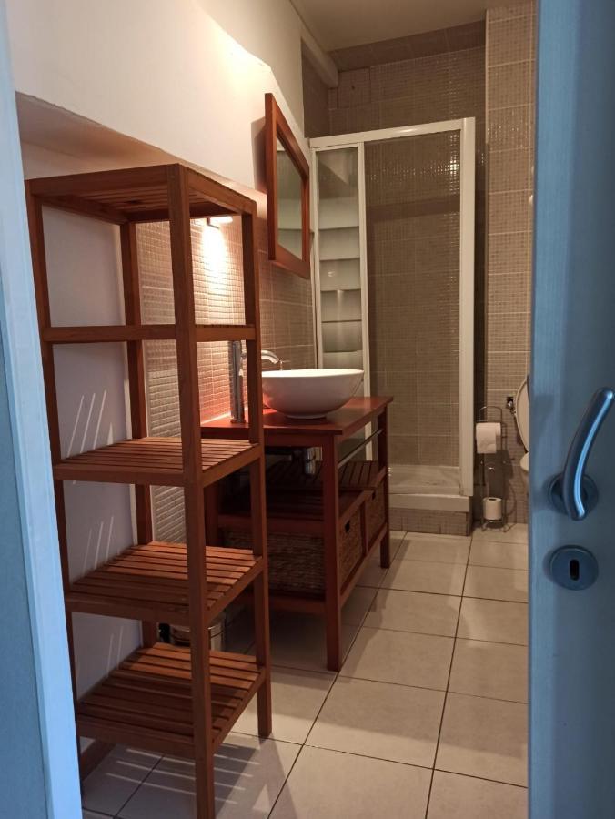 Charmant 2 Pieces, A Deux Pas Du Centre Apartment Menton Exterior photo